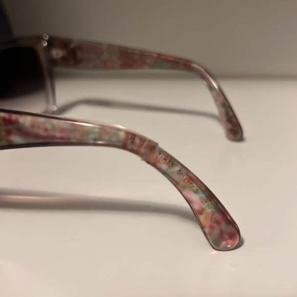 Chanel Acetate Multicolor Tweed CC 5220 Pink - Picture 3 of 6